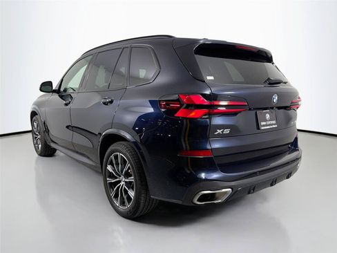 Used 2025 BMW X5 sDrive40i w/ M Sport Package RWD image 7