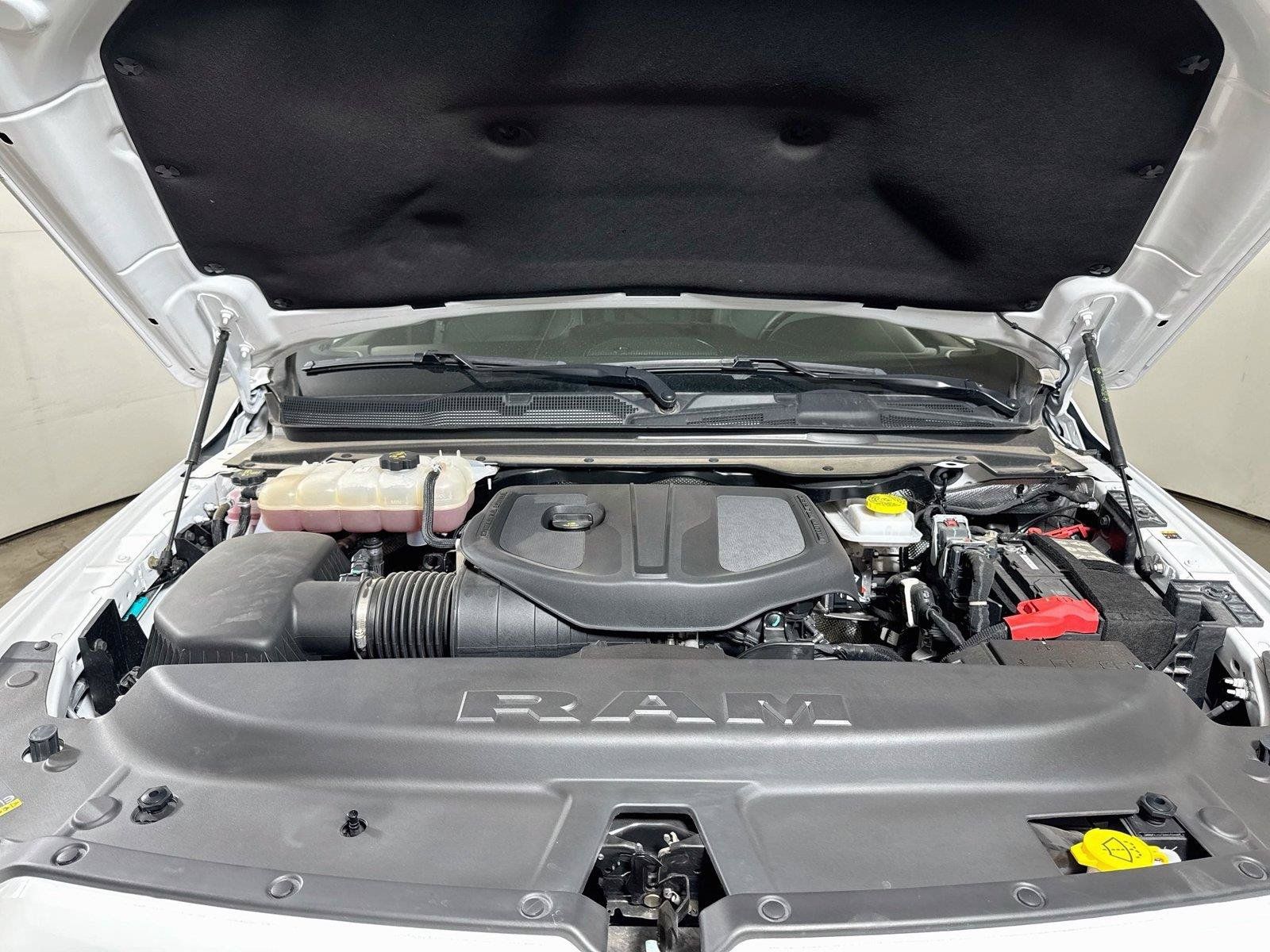 Used 2025 RAM 1500 Tradesman AWD/4WD image 26