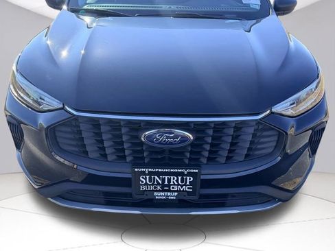 Used 2024 Ford Escape Active w/ Cold Weather Package image 8