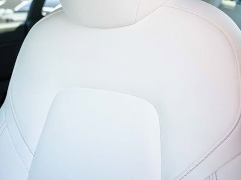 Used 2021 Tesla Model 3 Standard Range Plus image 24