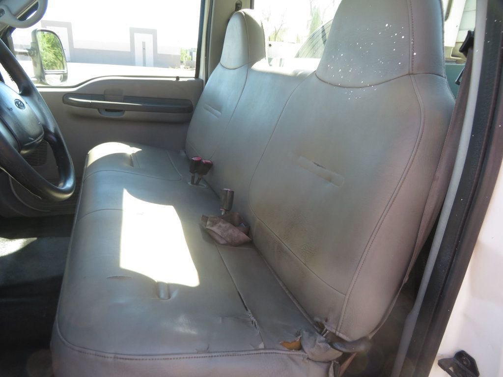 Used 2000 Ford F450 2WD Regular Cab Super Duty image 18