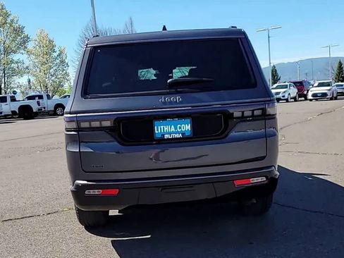 New 2026 Jeep Grand Wagoneer Limited AWD/4WD image 7