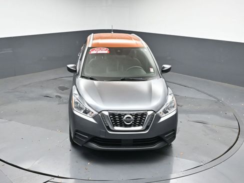 Used 2020 Nissan Kicks SV image 42