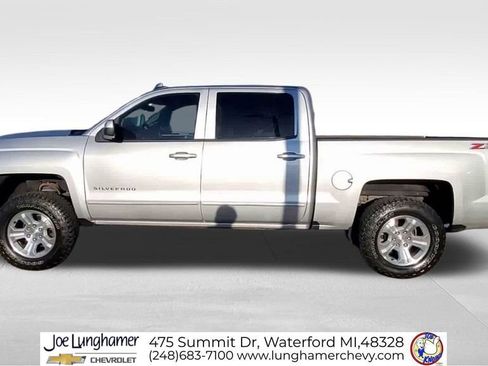 Used 2018 Chevrolet Silverado 1500 LT w/ All Star Edition image 6