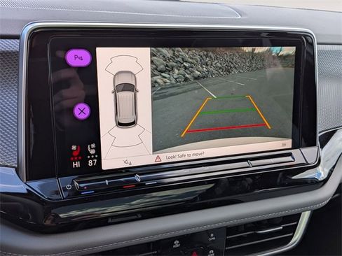 New 2026 Volkswagen Atlas Cross Sport SEL R-Line image 18