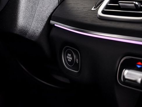 Certified 2025 Mercedes-Benz GLS 580 4MATIC image 32