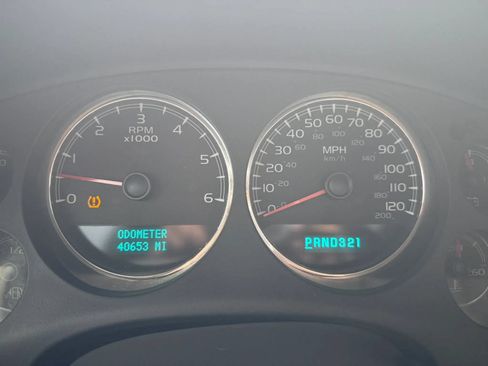 Used 2007 Chevrolet Avalanche LTZ w/ LTZ Preferred Equipment Group RWD image 26