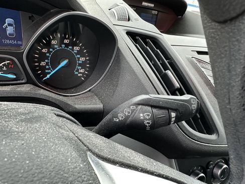 Used 2014 Ford Escape SE image 26