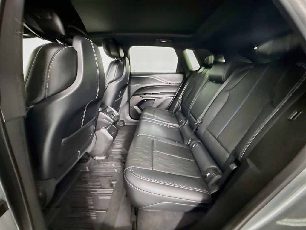 Used 2024 Cadillac Lyriq Sport w/ LPO, Floor Liner Package AWD/4WD image 23
