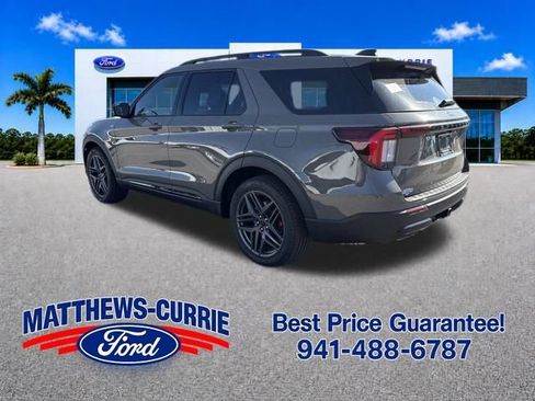 New 2026 Ford Explorer ST-Line w/ ST-Line Street Pack RWD image 6
