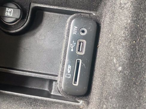 Used 2016 Chrysler 300 Limited RWD image 42