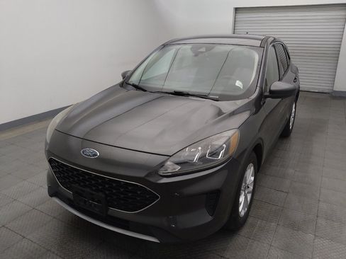 Used 2020 Ford Escape SE FWD image 15