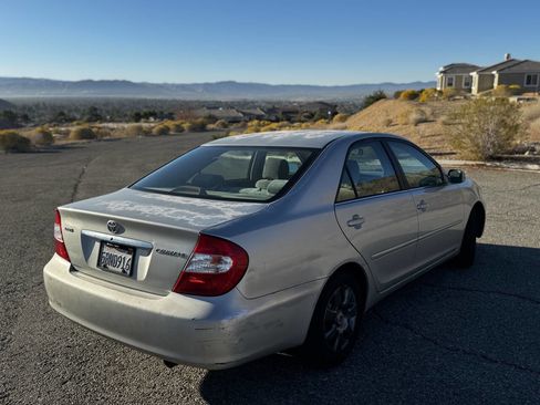 Used 2003 Toyota Camry LE image 9