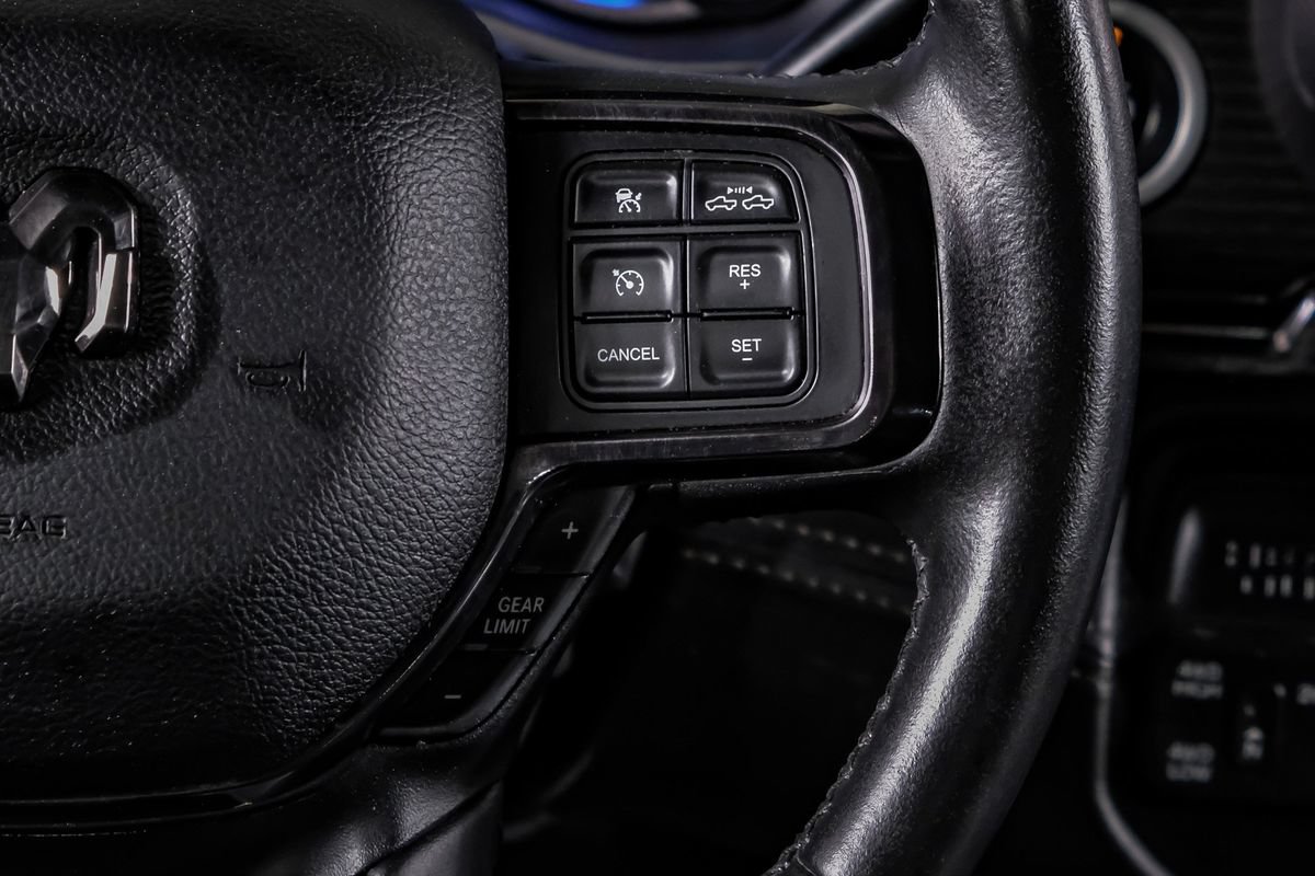 Used 2022 RAM 2500 Limited AWD/4WD image 18