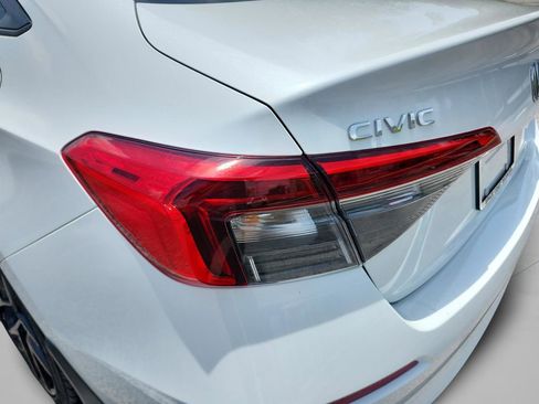 Certified 2022 Honda Civic Sport image 35