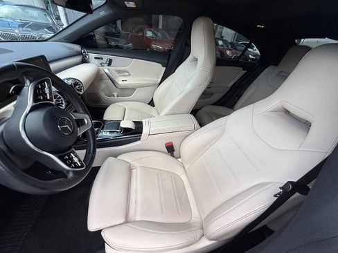 Used 2020 Mercedes-Benz CLA 250 4MATIC image 11