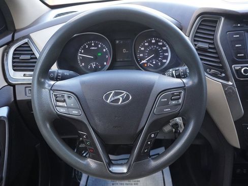 Used 2018 Hyundai Santa Fe Sport image 34