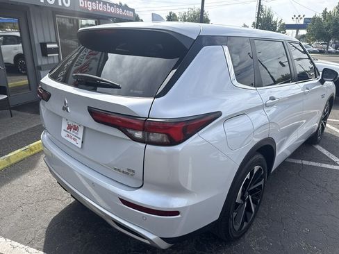 Used 2023 Mitsubishi Outlander SE AWD/4WD image 8