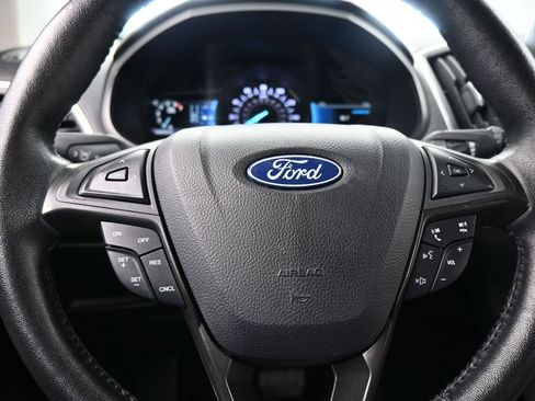 Used 2022 Ford Edge Titanium image 29