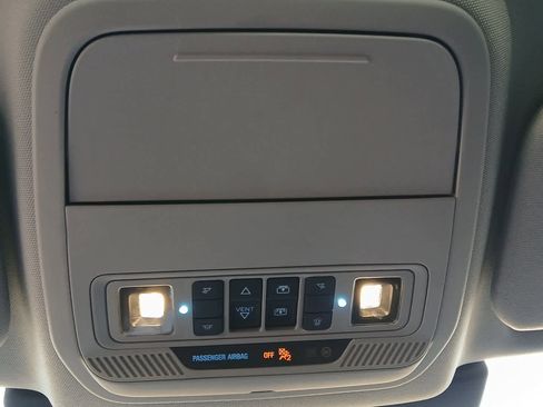 Used 2020 Ford Explorer XLT w/ Equipment Group 202A image 47