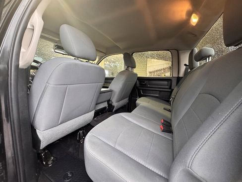 Used 2015 RAM 1500 Express image 12