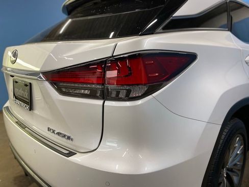 Used 2022 Lexus RX 450h AWD w/ Luxury Package image 12