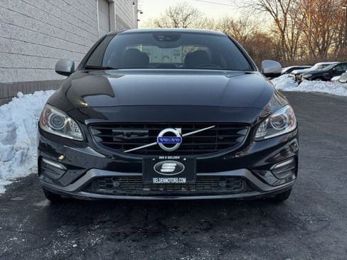 Used 2017 Volvo S60 T6 R-Design Platinum w/ Climate Package image 10