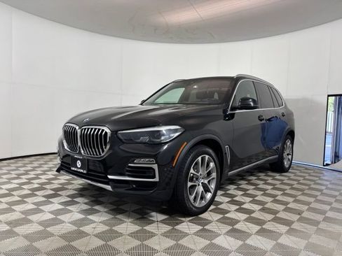 Used 2019 BMW X5 xDrive40i w/ Premium Package 2 AWD/4WD image 3
