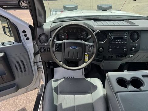 Used 2016 Ford F350 XL w/ Power Equipment Group AWD/4WD image 8