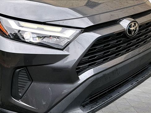 Certified 2023 Toyota RAV4 LE FWD image 30