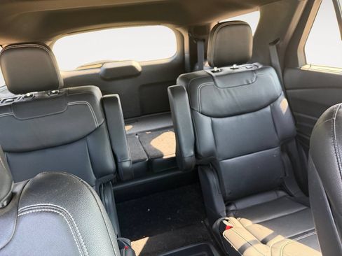 Used 2020 Ford Explorer ST w/ ST Street Pack AWD/4WD image 13
