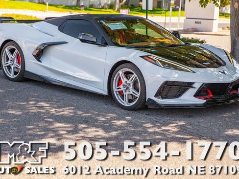 Used 2021 Chevrolet Corvette Stingray Premium Conv w/ Z51 Performance Package image 1