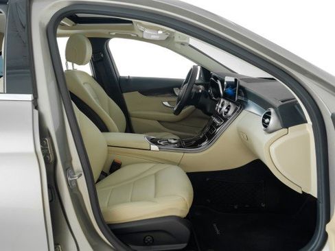 Used 2020 Mercedes-Benz C 300 Sedan image 40