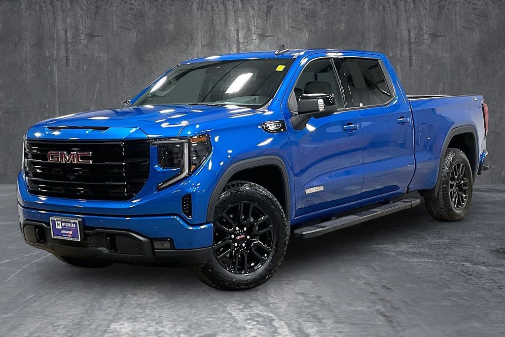 Used 2024 GMC Sierra 1500 Elevation w/ Elevation Premium Package AWD/4WD image 1