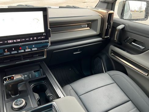 Certified 2024 GMC Hummer EV 3X image 37