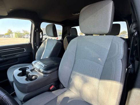 Used 2024 RAM 2500 Big Horn AWD/4WD image 15