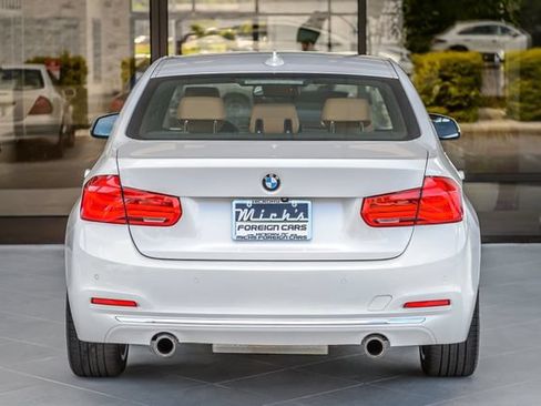 Used 2018 BMW 340i xDrive Sedan AWD/4WD image 8