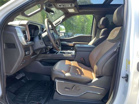 Used 2025 Ford F250 King Ranch w/ Chrome Package AWD/4WD image 26