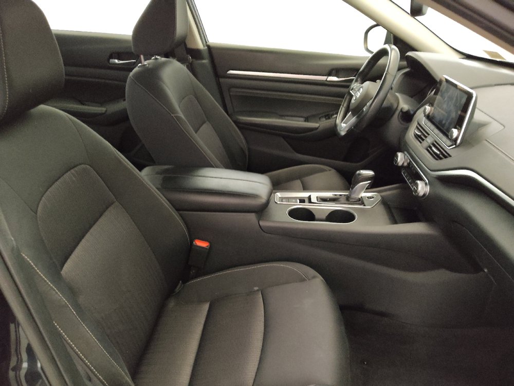 Used 2019 Nissan Altima 2.5 SV FWD image 21