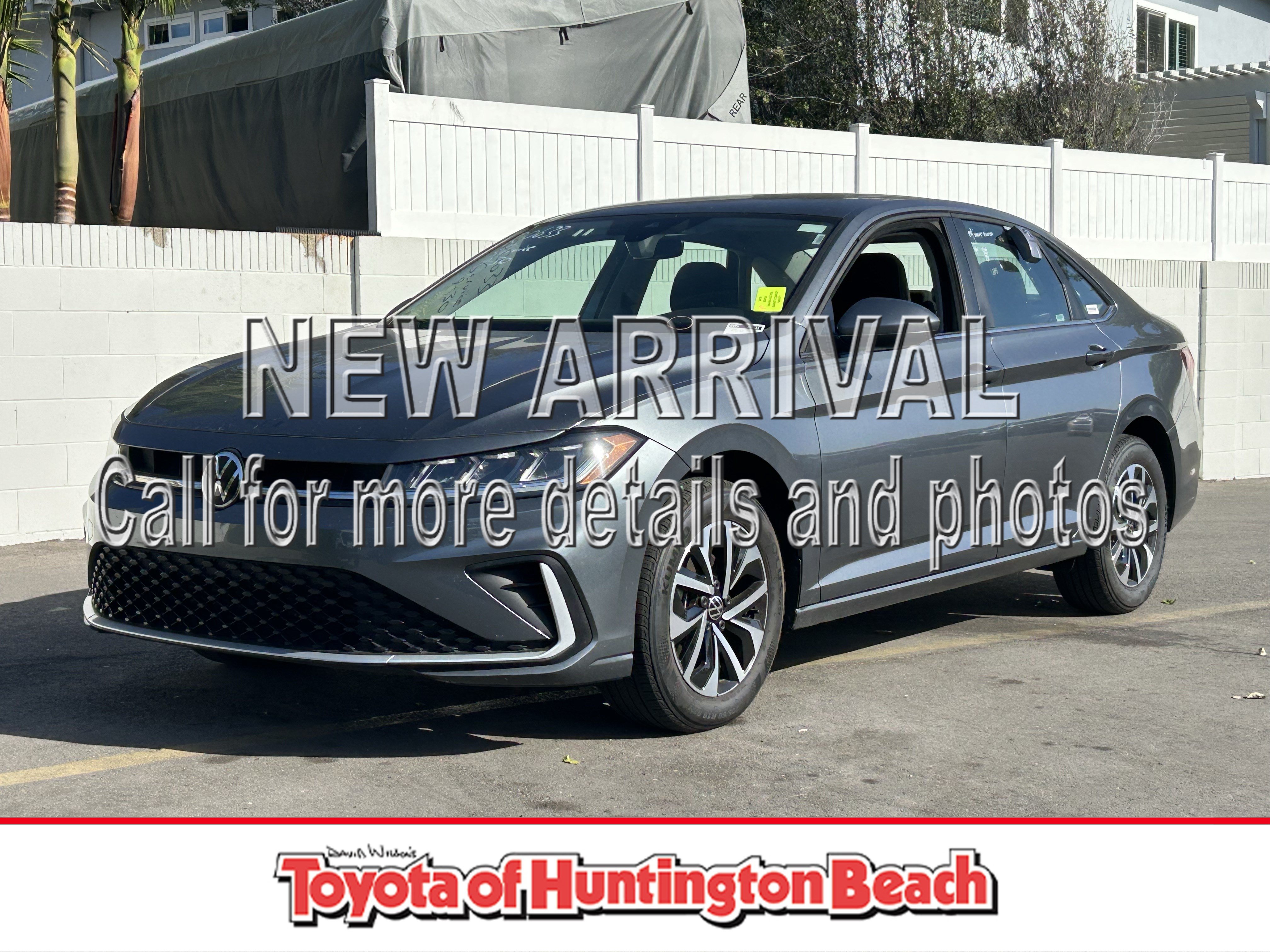 Used 2025 Volkswagen Jetta S FWD image 1