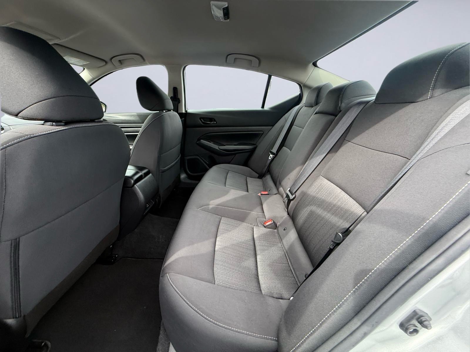 Used 2025 Nissan Altima 2.5 SV AWD/4WD image 16