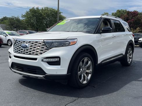 Used 2020 Ford Explorer Platinum w/ Premium Technology Package AWD/4WD image 4