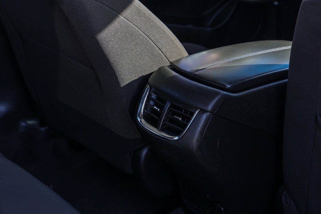Used 2023 Chevrolet Malibu LT FWD image 18