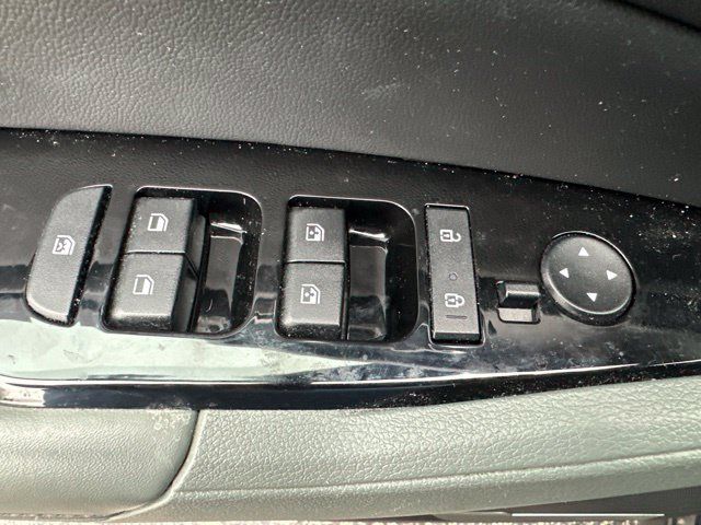 Used 2023 Kia Sportage X-Line w/ X-Line Premium Package AWD/4WD image 11