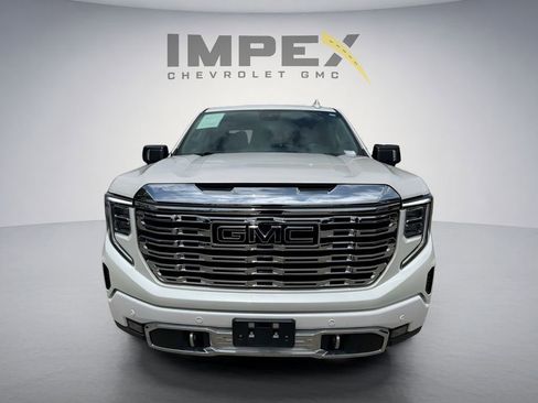 Used 2024 GMC Sierra 1500 Denali w/ Denali Reserve Package AWD/4WD image 7