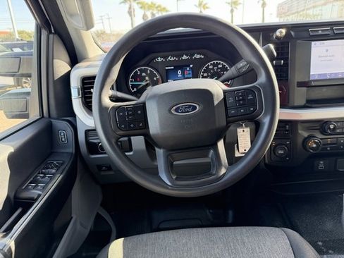 Used 2024 Ford F450 XL image 25