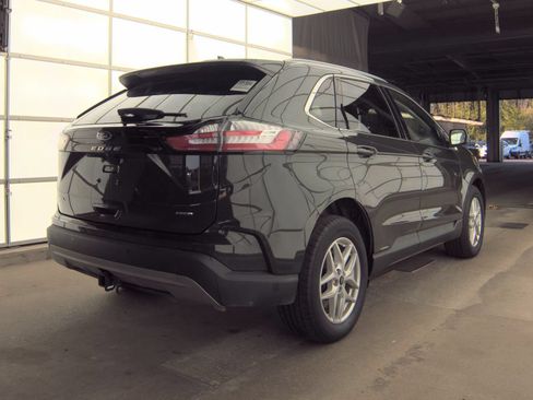 Used 2023 Ford Edge SEL w/ Convenience Package AWD/4WD image 8