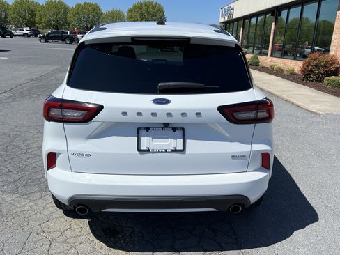 Used 2023 Ford Escape ST-Line image 7