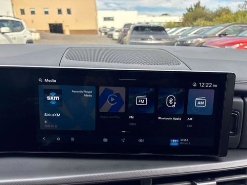 Used 2025 Hyundai Santa Fe XRT AWD/4WD image 29