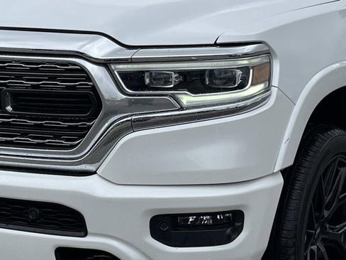 Used 2022 RAM 1500 Limited image 8